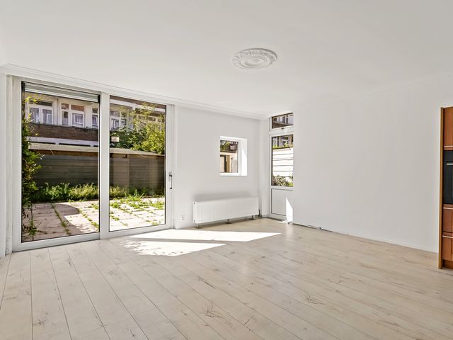 Ernest Staasstraat 45, Den Haag