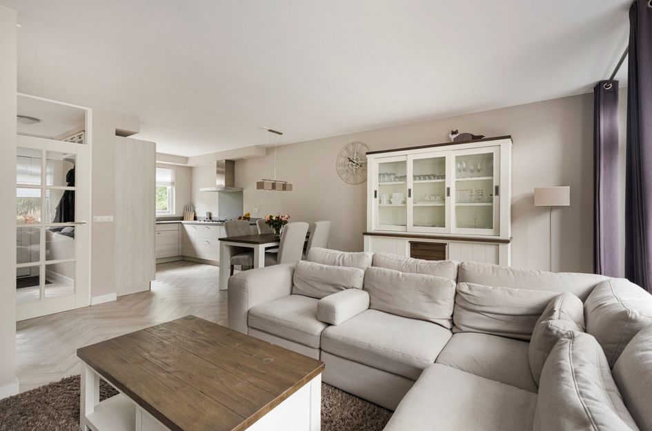 Zalmstraat 6
