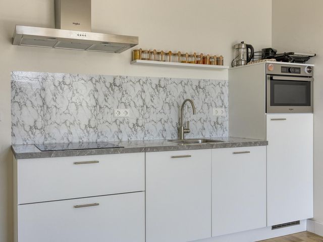 Waldorpstraat 1606, 'S-Gravenhage