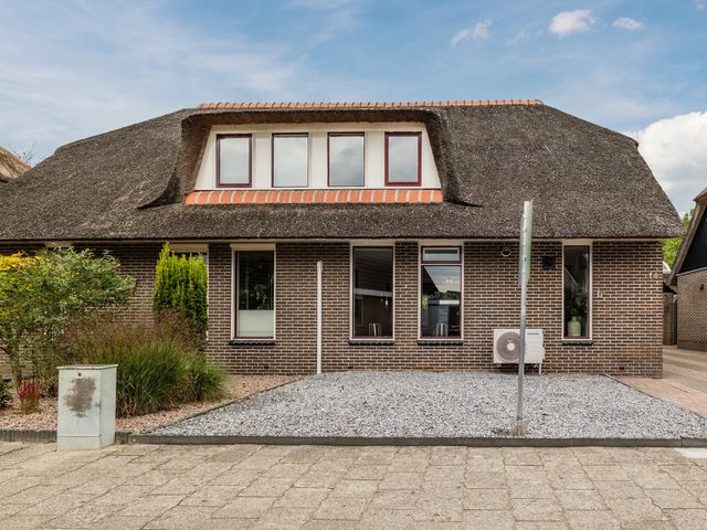 Waterkant 14, Oude Pekela
