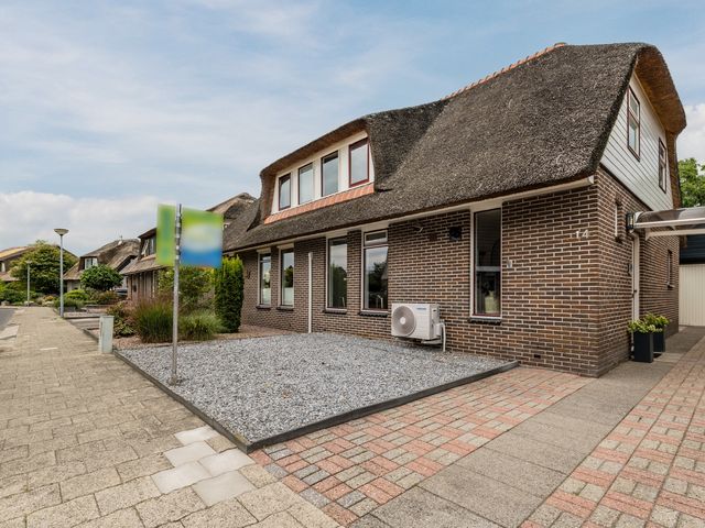Waterkant 14, Oude Pekela