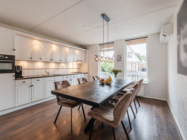 Waterkant 14, Oude Pekela