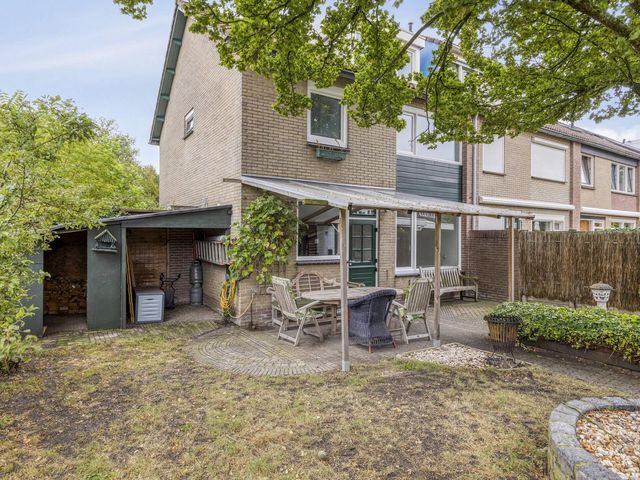 Jhr. van Coeverdenstraat 40, Oldenzaal