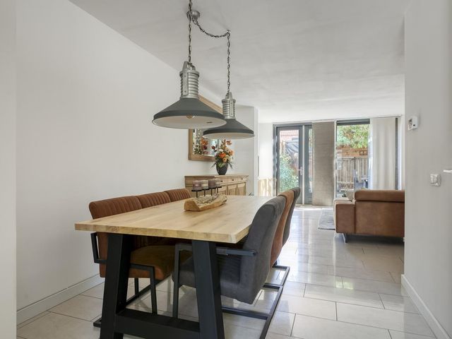 Brabantlaan 27, Riel