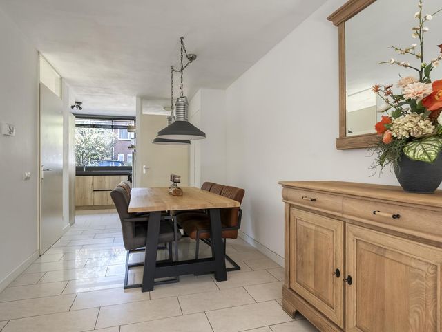 Brabantlaan 27, Riel