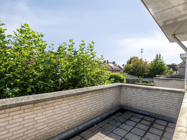 Brabantlaan 27, Riel