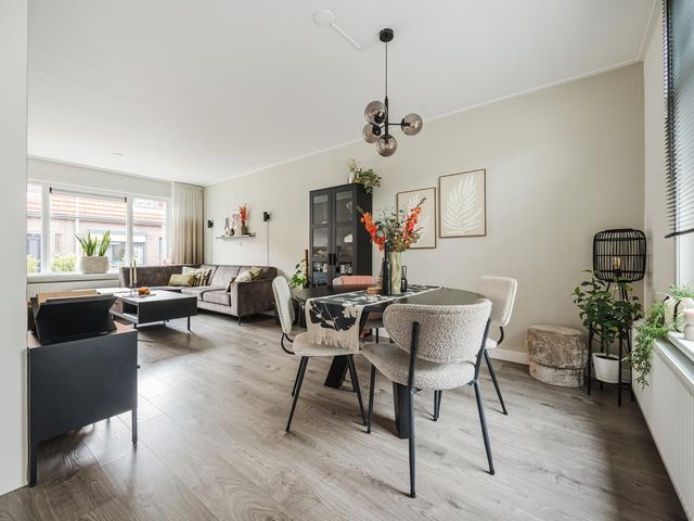 Dahliastraat 18, Terneuzen