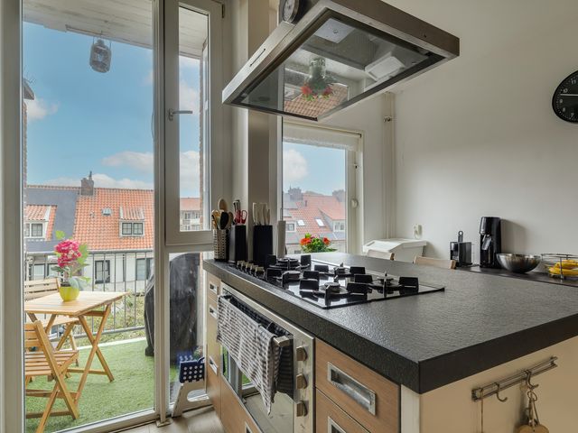 Prins Bernhardlaan 66, Voorburg