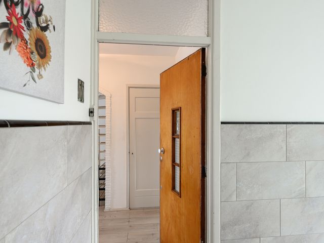 Prins Bernhardlaan 66, Voorburg