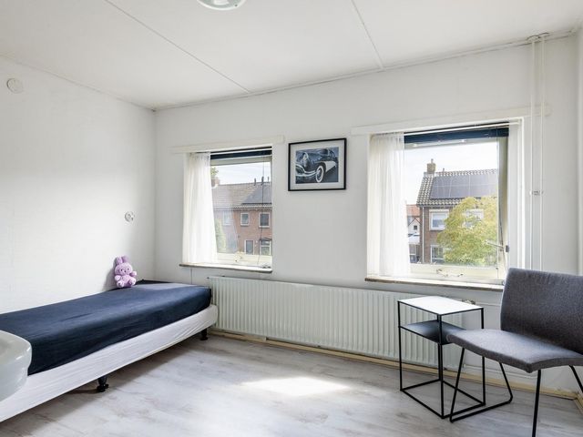 Van Steenstraat 31, Wieringerwerf