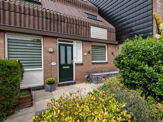 Engelsholm 55, Hoofddorp