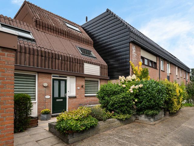 Engelsholm 55, Hoofddorp