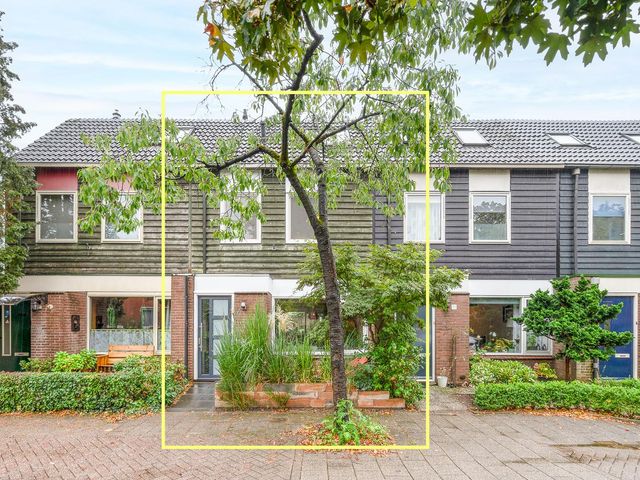 Volterbeek 9, Zwolle