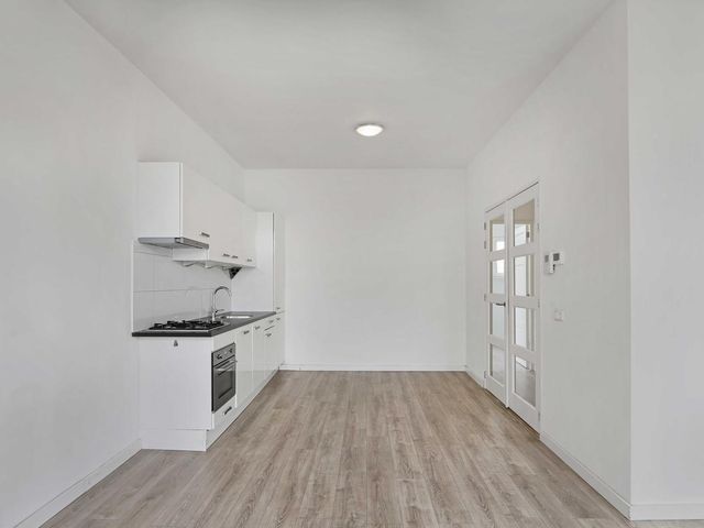 Zwart Janstraat 36B 02, Rotterdam