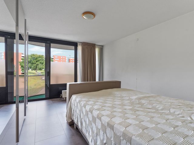Deltastraat 2, Almere