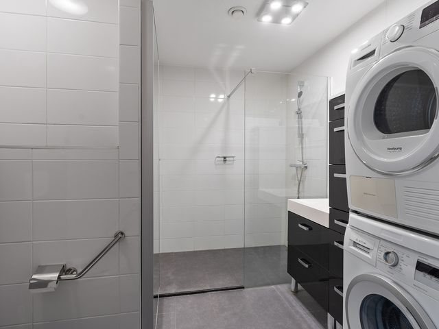 Deltastraat 2, Almere