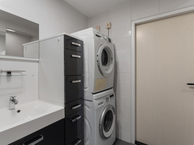 Deltastraat 2, Almere