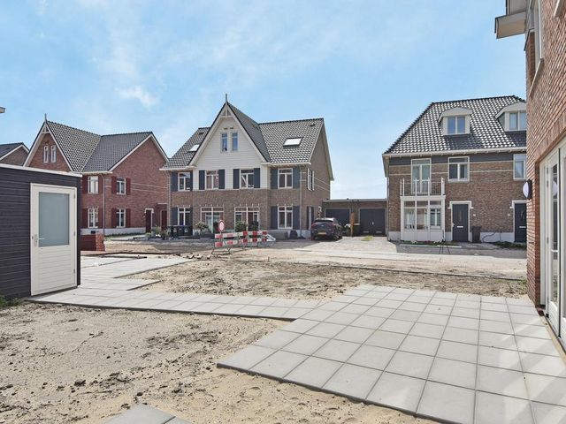Doris Lessinglaan 116, 'S-Gravenhage