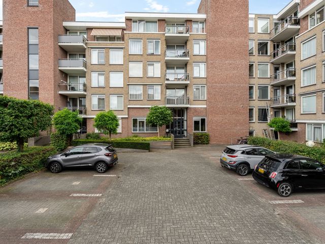 Vosselmanstraat 155, Apeldoorn