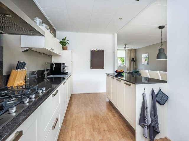 Melkweg 52, Oude-Tonge