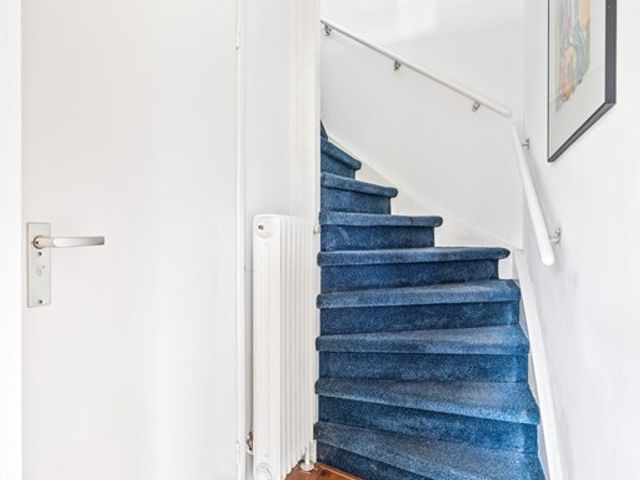 Rozentuin 252, Voorburg