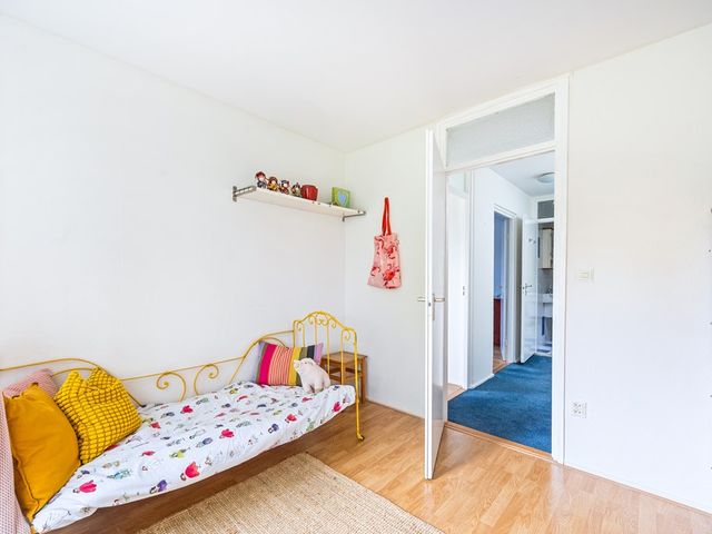 Rozentuin 252, Voorburg