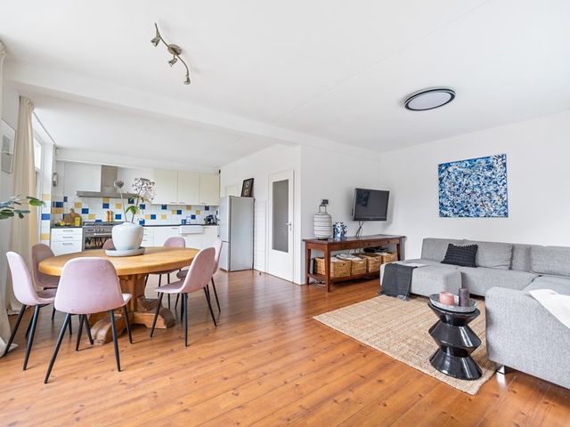 Rozentuin 252, Voorburg