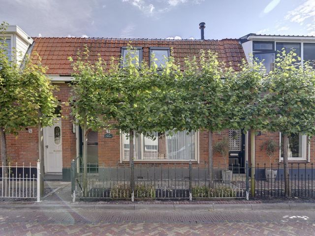 Burgemeester Hagelaan 16, Bruinisse
