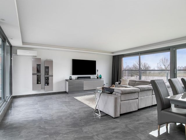 Steekkant 167, Barendrecht