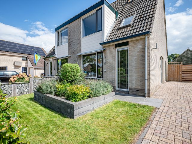 Schoolstraat 43, Luttelgeest