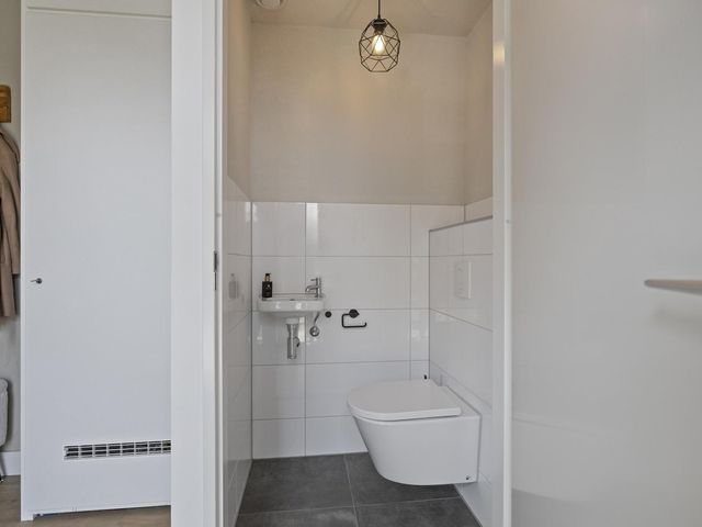 Prins Constantijnstraat 18, Julianadorp