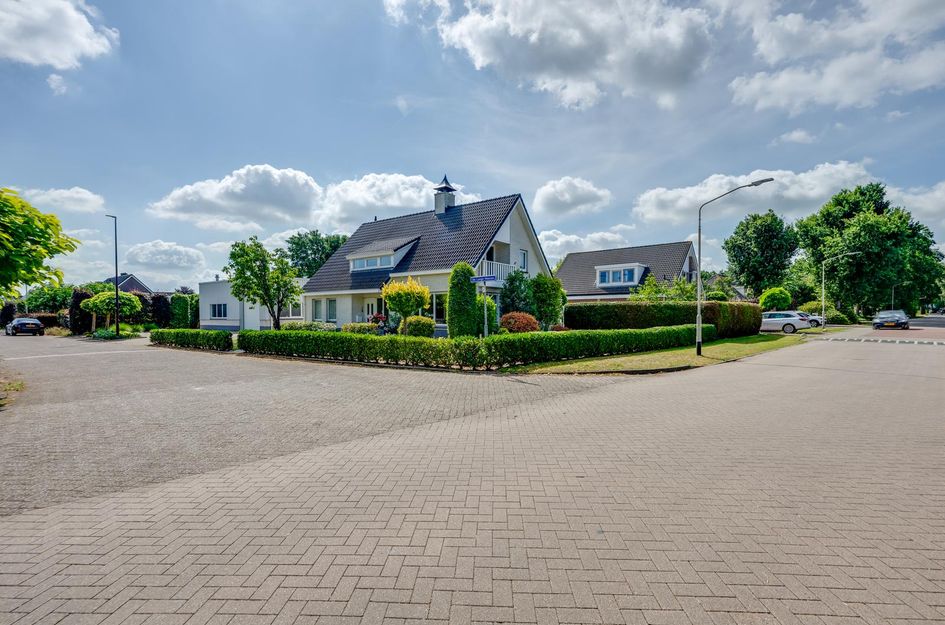 De Lange Meeten 2