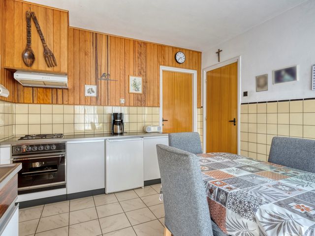 Broekstraat 11, Maasbracht