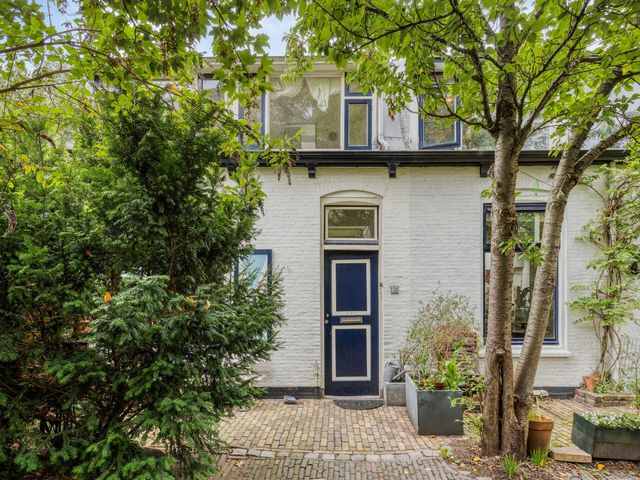 Brandewijnsgracht 8, Leiden