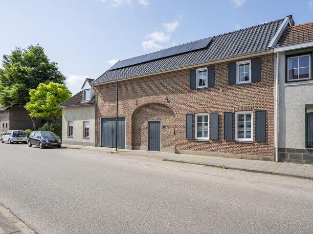Steenweg 11, Merkelbeek