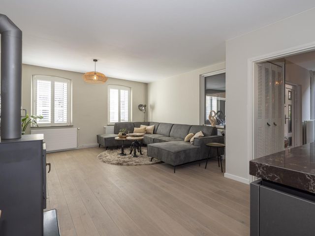Steenweg 11, Merkelbeek
