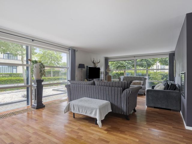 Morelberg 40, Roosendaal