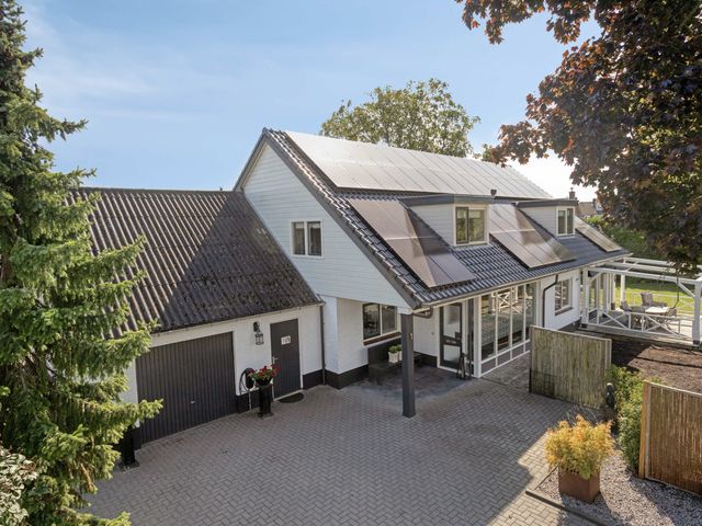 Joost Van Den Vondelstraat 1, Kesteren