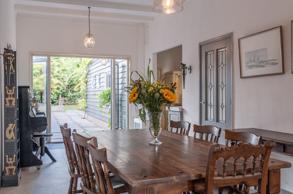 Damstraat 15