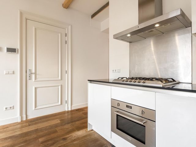 2e Hugo de Grootstraat 12 2, Amsterdam