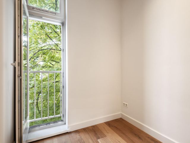 2e Hugo de Grootstraat 12 2, Amsterdam