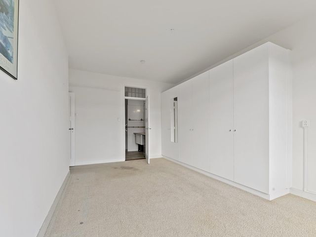 Laan van Meerdervoort 936, 'S-Gravenhage