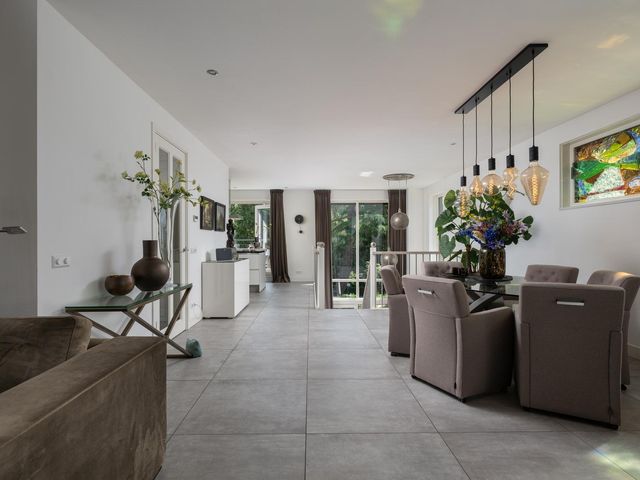 Grindweg 14, Rotterdam