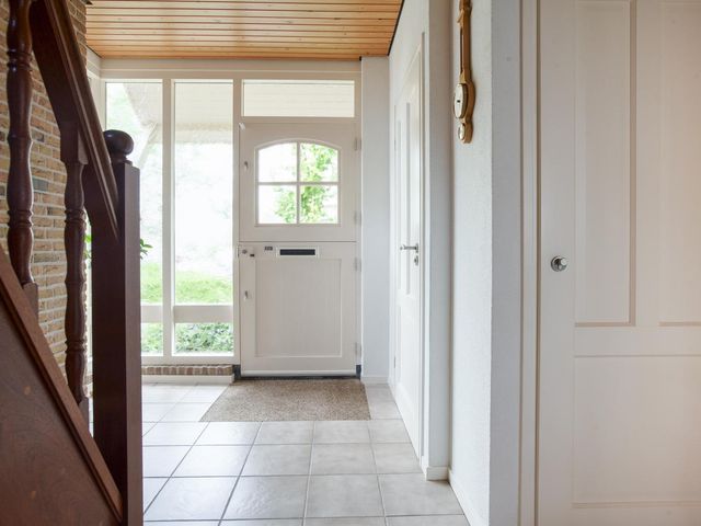 Meerbon 8, Rijnsaterwoude