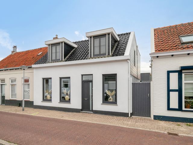 Nieuwstraat 12, Hansweert