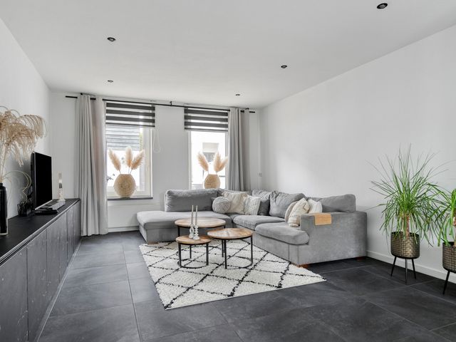 Nieuwstraat 12, Hansweert