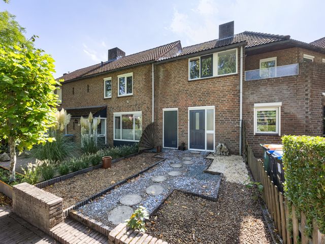 Nettenknoper 33, Beuningen