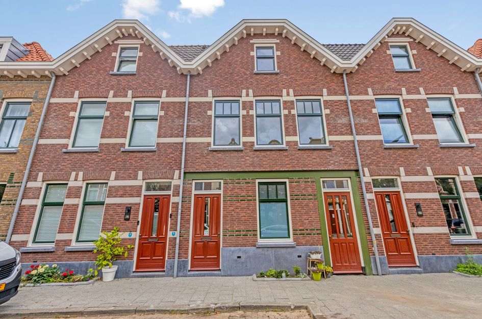 2E Carnissestraat 20
