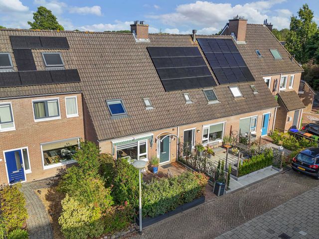 Warderhof 9, Emmeloord