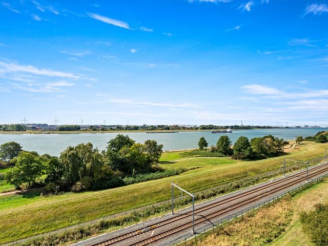 Merellaan 647, Maassluis